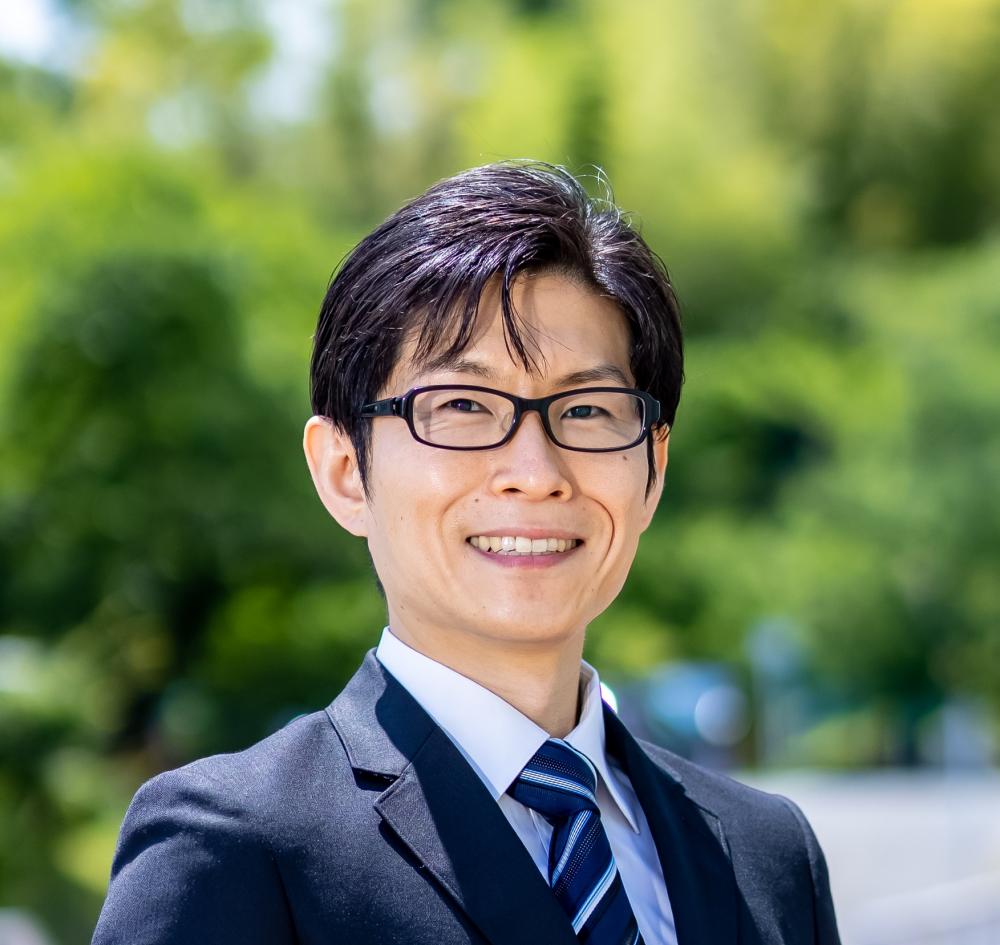 Associate Professor Hiroyuki YOSHIDA